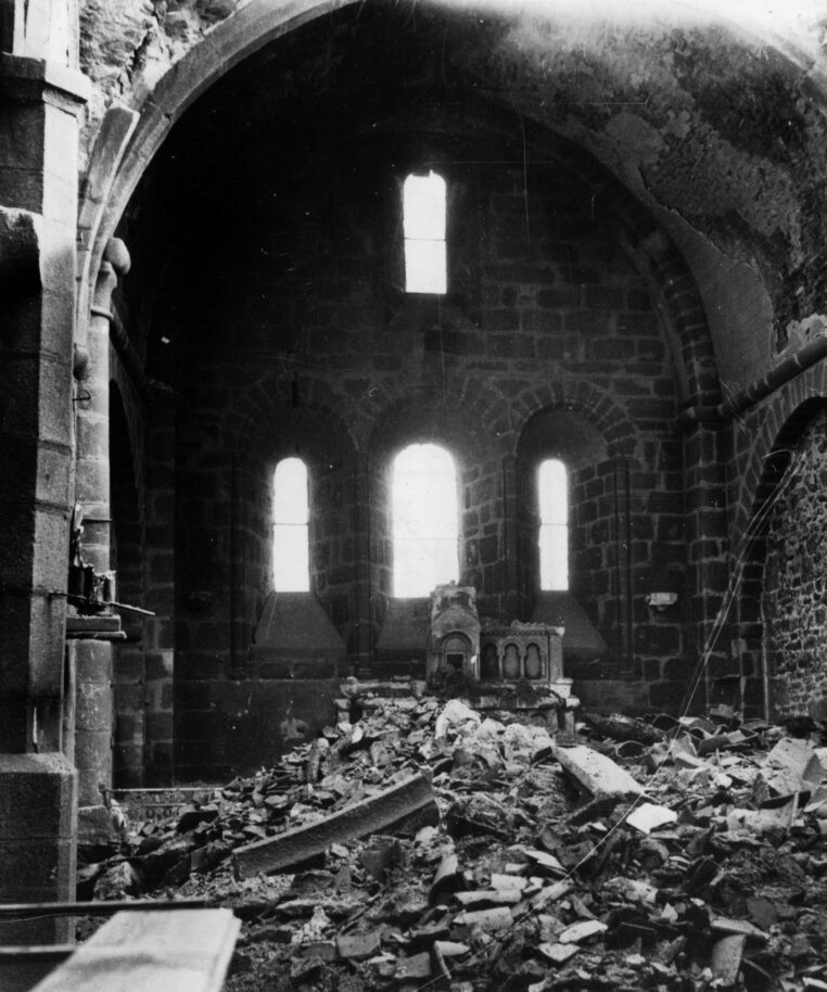 Zničený kostel