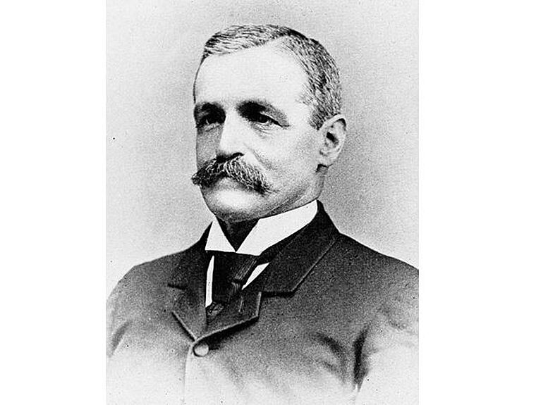 Vynalézavý kapitán lodi George S. Anthony.
