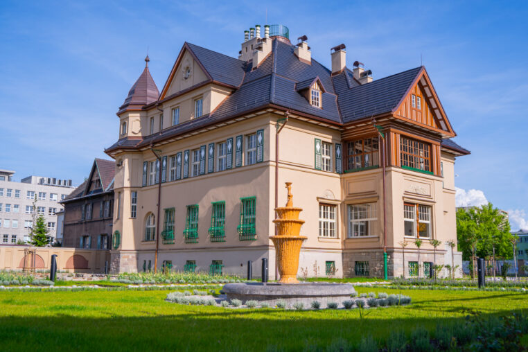 Grossmannovu vilu poznamenala rodinná tragédie