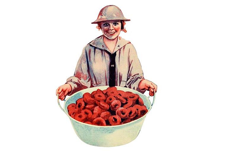 Tým kuchařek dokáže denně připravit 9000 donutů!