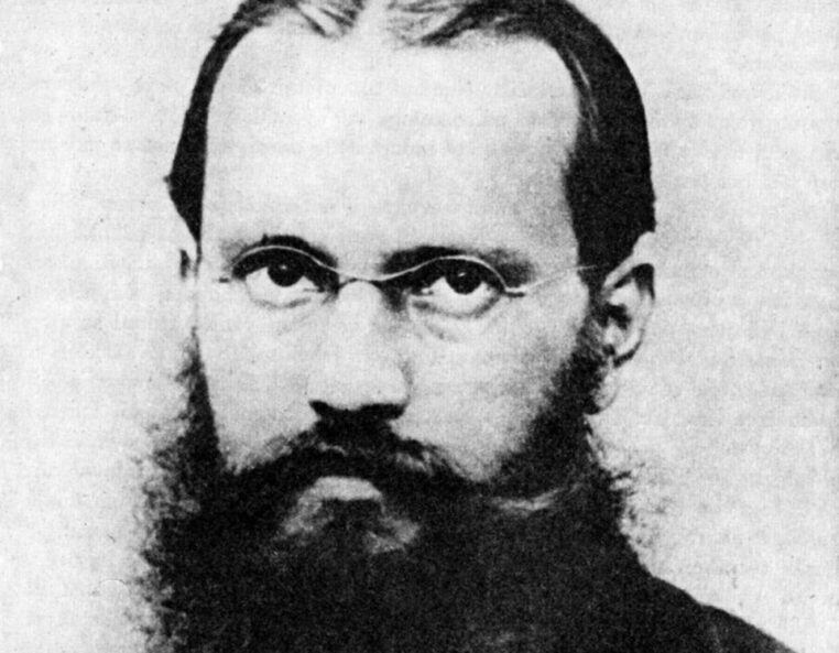 Postavila Ferdinandu Stoličkovi pomník indická vláda?