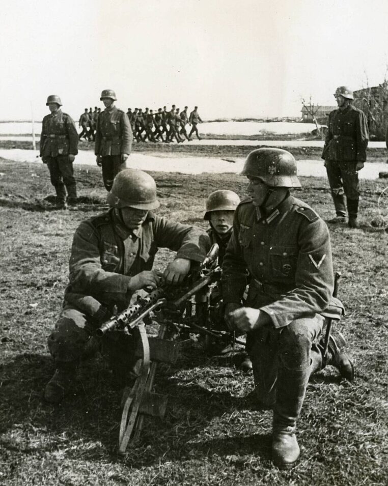 Modrá divize: Za Hitlera bojovali u Leningradu španělští dobrovolníci