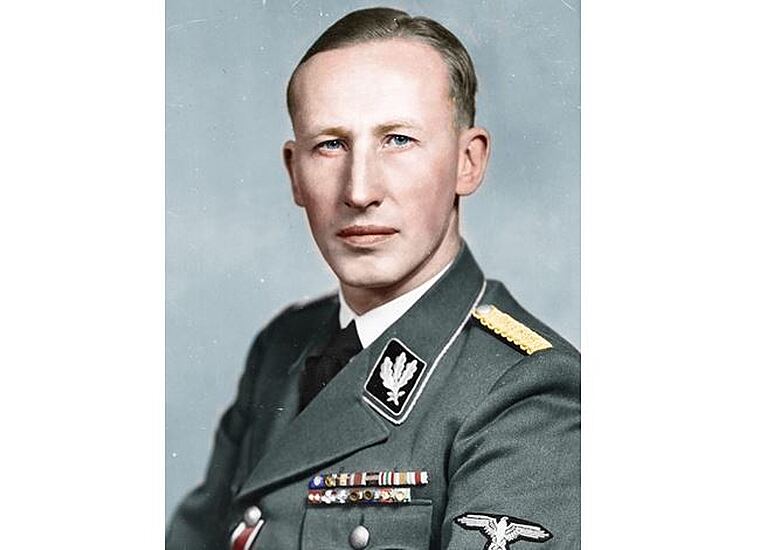 Heydrich je jmenován šéfem RSHA jen čtyři dny před operací Himmler.